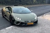 Erling Haaland tậu “siêu bò” Lamborghini xanh lục hiếm, bổ sung vào BST siêu xe trăm tỷ