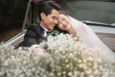 Ảnh cưới đẹp nhất showbiz Việt 2025: Cô dâu Á hậu quá xinh, chồng chủ tịch không chê vào đâu được!