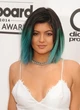 Sống đủ lâu để thấy Kylie Jenner làm điều này!