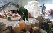 Cận cảnh xưởng sản xuất dầu ăn giả ở Nghệ An: Đã bán 2,7 triệu lít khắp các tỉnh, thu lợi 75 tỷ đồng