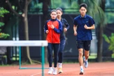 Hotgirl điền kinh khoe cơ bụng 6 múi, “mướt mồ hôi” trên đường đua SEA Games 33