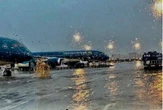 Ba sân bay bị ảnh hưởng trực tiếp của bão số 12, nhiều chuyến bay bị đẩy sớm hoặc hủy
