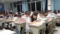 20 suy nghĩ độc hại học sinh hay có mà tưởng là bình thường