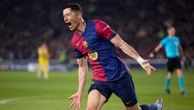 PSG và Barcelona đặt một chân vào bán kết