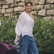 Suri Cruise rạng rỡ trong ngày nhập trường, lộ ảnh phòng ký túc xá gây bất ngờ