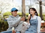 Ảnh hẹn hò ngoài đời của mỹ nhân phim top 1 Việt Nam đi vào lịch sử Dispatch