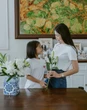Hiếm hoi lắm mới thấy Tăng Thanh Hà khoe ảnh rõ mặt con gái, có điểm cực kỳ giống mẹ