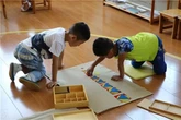 3 mẹ bỉm, 3 lựa chọn trường mầm non cho con: Người chọn Montessori, người theo Reggio, người mê Glenn Doman - ai mới đúng?