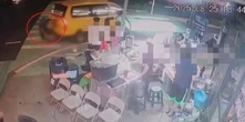 Tài xế taxi tử vong khi cố ngăn xe của mình lùi lại phía sau