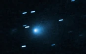 Kính viễn vọng không gian Hubble chụp hình rõ nhất về sao chổi liên sao 3I/ATLAS