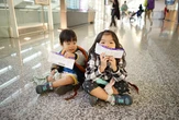 "Sau khi đi du lịch về, con hư hỏng hoàn toàn": Mùa hè này, hãy cảnh giác "cạm bẫy" này với con cái
