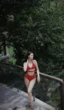 Vợ Đoàn Văn Hậu tung ảnh bikini nóng bỏng, khoe vóc dáng "đồng hồ cát" sau 1 năm "giấu nhẹm" vì sinh con