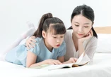 Ba lần cha mẹ buông tay giúp trẻ trưởng thành