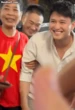 Mỹ nam Vbiz đi xem Tổng duyệt A80 mà viral khắp MXH: Cười lên đẹp phát sáng, chị em thi nhau nhường chỗ