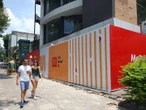 2 kiểu ‘quay xe’ của McDonald’s và Chagee trên đất vàng TP.HCM