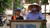Cậu bé nghèo Thanh Hóa, đẩy xe rác cùng mẹ thành ca sĩ thần tượng đình đám showbiz Việt ở tuổi 24