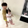Những hành vi ở trẻ khiến bố mẹ "mệt phờ người" nhưng lại là dấu hiệu cho thấy con rất thông minh, lanh lợi