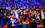 Lại thêm một đêm “concert quốc gia” rực đỏ Quảng trường Mỹ Đình: Cùng xem lại những hình ảnh ấn tượng nhất tối qua!
