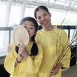 Bảo mẫu của con gái Mai Phương rơi nước mắt nói về hành trình "chưa làm mẹ đã nuôi con"