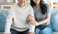 Bạc bẽo: Người đàn ông Trung Quốc đột quỵ, vợ rút sạch 153.000 USD, để lại vỏn vẹn 6 USD trong tài khoản