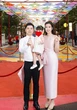 Đỗ Mỹ Linh xinh xuất sắc bên chồng - Chủ tịch Hà Nội FC và ái nữ, khí chất dâu hào môn "tràn màn hình"