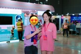 "Mợ ngố" Song Ji Hyo lộ diện tại TP.HCM: Ảnh cam thường đỉnh cỡ này, còn "bà tám" với fan như bạn bè