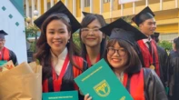 Điểm chuẩn Đại học Y khoa Phạm Ngọc Thạch tràn trên mạng, trường nói chưa chuẩn
