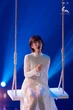 Em Xinh top visual ra nhạc như cho “người âm” gây sốt, fan chế cháo video từ ngôn tình tới anime đều “over hợp”