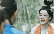 Mỹ nhân hạng A ê chề nhất Trung Quốc hiện tại: Nhan sắc thảm hoạ bị ví như Hồng tỷ, đến fan cũng không bênh nổi