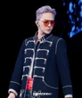 Đại hội sao tại concert G-Dragon: Bạn thân Lee Soo Hyuk bay đến tận nơi, Giả Tịnh Văn và bạn thân Từ Hy Viên bị "ném đá" chiêu trò