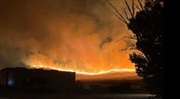 Mỹ: Cháy rừng bùng phát dữ dội ở California, cấp tốc sơ tán 200 người