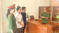 Bắt một nữ nhân viên công ty giao hàng sau hơn 5 năm lẩn trốn
