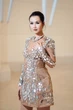 Chuyện tình định mệnh của nữ nghệ sĩ đình đám và đại gia Ấn Độ, được chồng đưa tiền quản lý