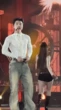 HIEUTHUHAI quá bạo trong concert Mỹ: Khoe body cực nét uốn éo sexy "bỏng mắt", bạn gái ở nhà chắc "toát mồ hôi"!