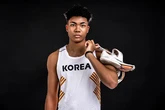 Sốc nặng với màn dậy thì của sao nhí Hậu Duệ Mặt Trời, nhìn kiểu gì cũng không thể nhận ra