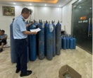 Hà Nội: Phát hiện hàng trăm bình khí cười không rõ nguồn gốc