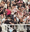 Dàn sao đu concert BLACKPINK ngày 2 còn khủng hơn ngày 1: Tình tin đồn Jisoo - Jennie, kình địch BTS - TWICE đều lộ diện!