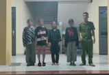 Phát hiện 3 thiếu nữ sinh năm 2011 và 2012 cùng lên chiếc ô tô màu đen bí ẩn rồi mất liên lạc: Gia đình tức tốc báo công an!