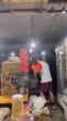 Clip 7p cãi nhau um sùm của diễn viên Trọng Nhân và chủ tiệm bánh bò: Phát hiện 1 chi tiết lạ gây bàn tán