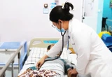 Xẻ thịt lợn không đồ bảo hộ, người đàn ông đối mặt nguy cơ mất thính lực suốt đời