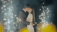 Phim Việt giờ vàng kết thúc như trò cười, ai thích đày đọa bản thân thì hẵng xem