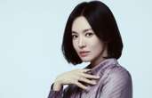 Song Hye Kyo dành 6 tháng tập hút thuốc