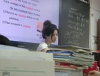 Cô giáo gây sốt cả cõi mạng với nhan sắc tựa "thần tiên tỷ tỷ", netizen: Tự nhiên thấy yêu môn Hóa!