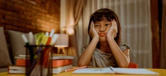 Ba hành vi "tố cáo" trẻ thiếu kỹ năng xã hội và khả năng tự điều chỉnh, cha mẹ cần can thiệp kịp thời