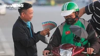 ĐT Việt Nam đấu Iraq: Phe vé không dám hét giá cao, chấp nhận 'chỉ lãi bát phở'