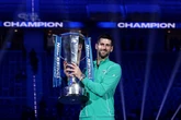 Djokovic lần thứ 7 đăng quang ATP Finals