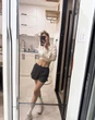 Nhã Phương "flex" cơ bụng bánh mì, Trường Giang có động thái đầu tiên giữa lúc bị kéo vào drama