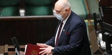 Nocne przemówienie Święczkowskiego ws. Obajtka. Opozycja pyta, skąd szef Orlenu miał pieniądze?