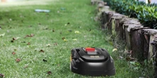 Działkowcy pokochali tego robota koszącego! Jest inteligentny i odporny na deszcz