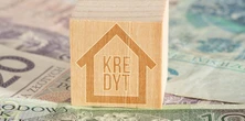 Kredyty frankowe niczego nas nie nauczyły? Bierzemy rekordowo wysokie kredyty, a eksperci ostrzegają!